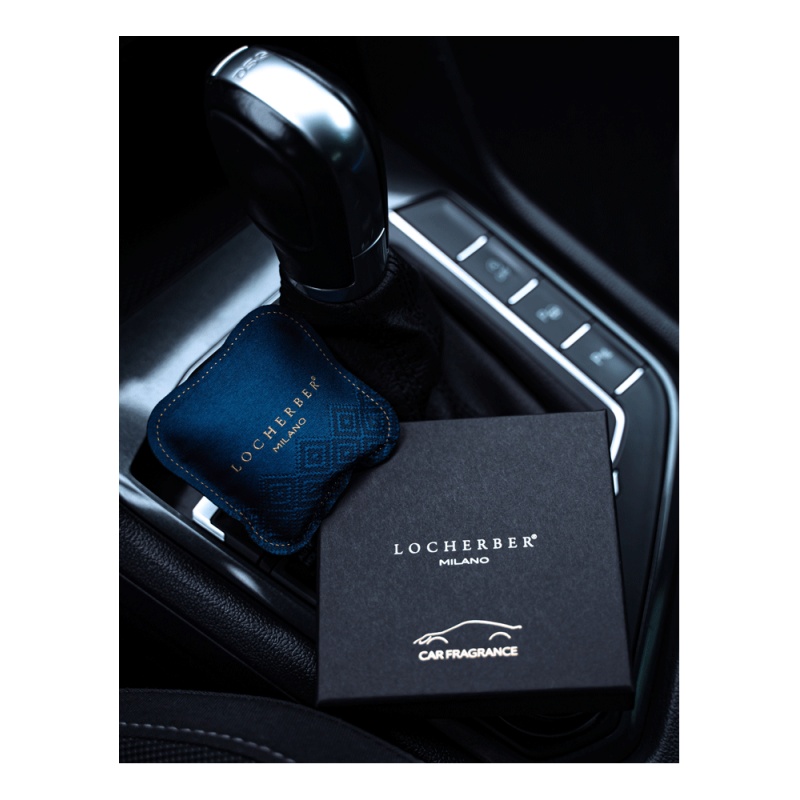 locherber-milano-venetiae-car-fragrance-interior.jpg