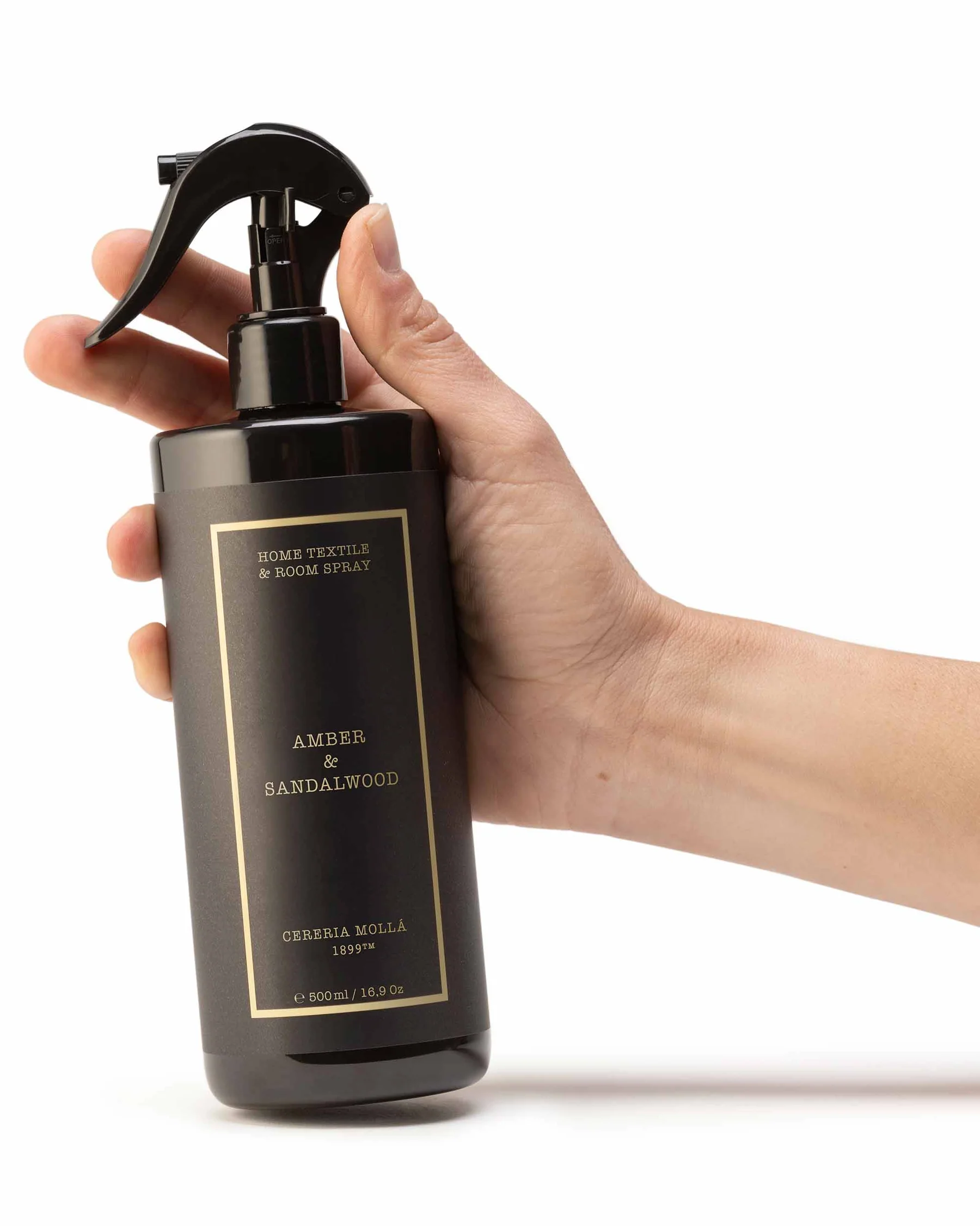 Cereria Mollá 1899 Amber & Sandalwood Fragrance for Fabrics Textile Spray 500 ml