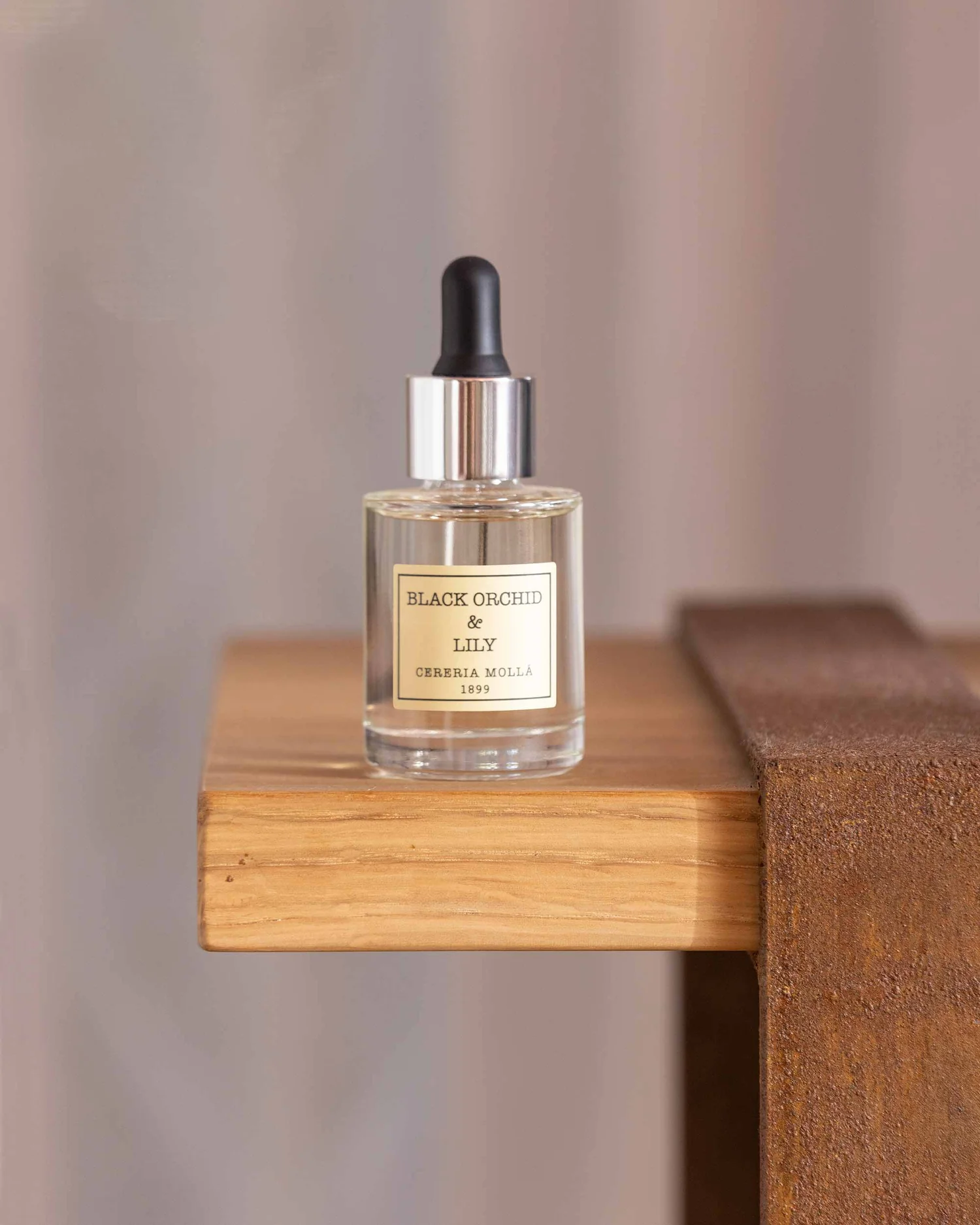 Cereria Mollá 1899 Black Orchid & Lily Aromatic Essense 30 ml