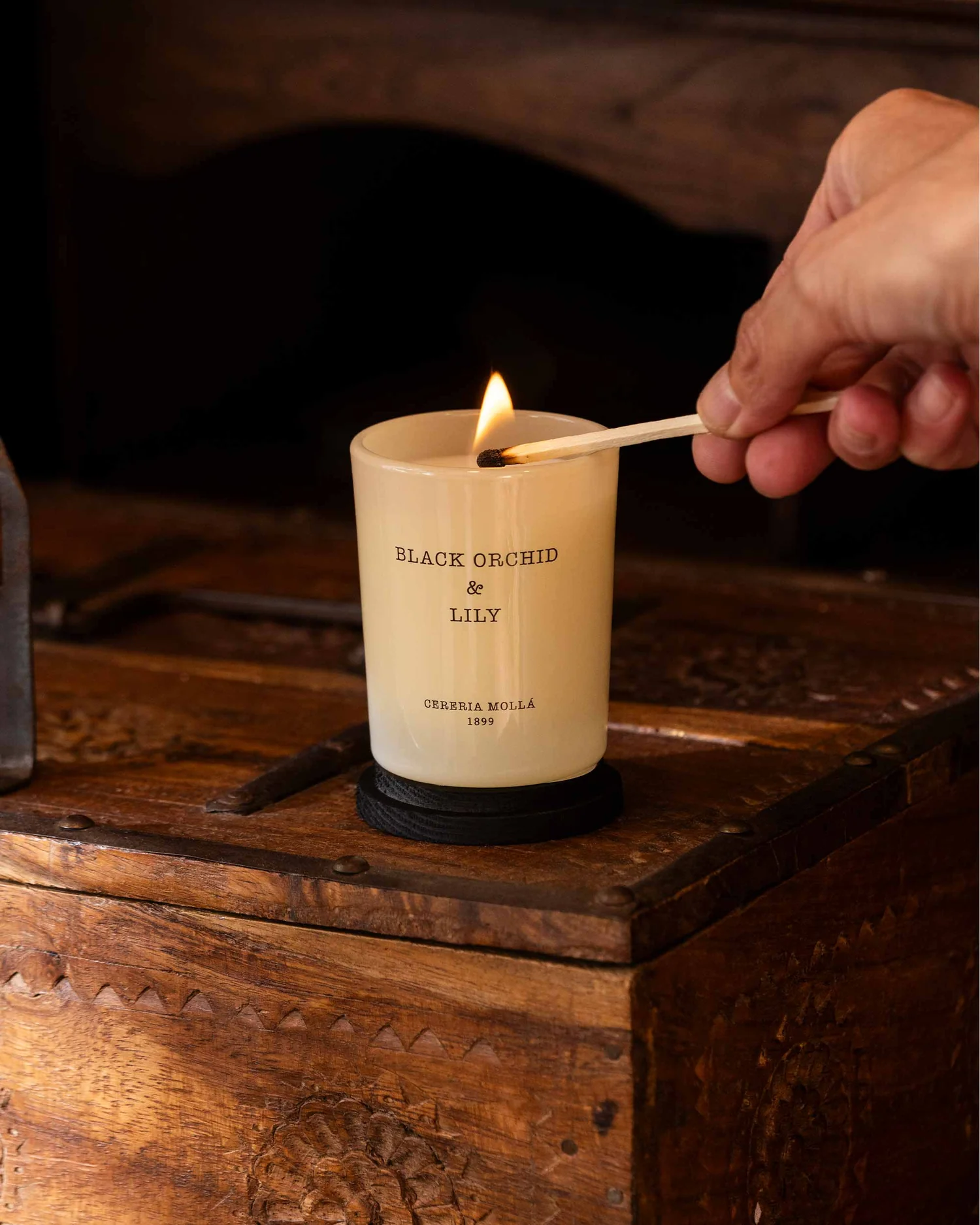 Cereria Mollá 1899 Black Orchid & Lily Scented Mini Candle 70 g