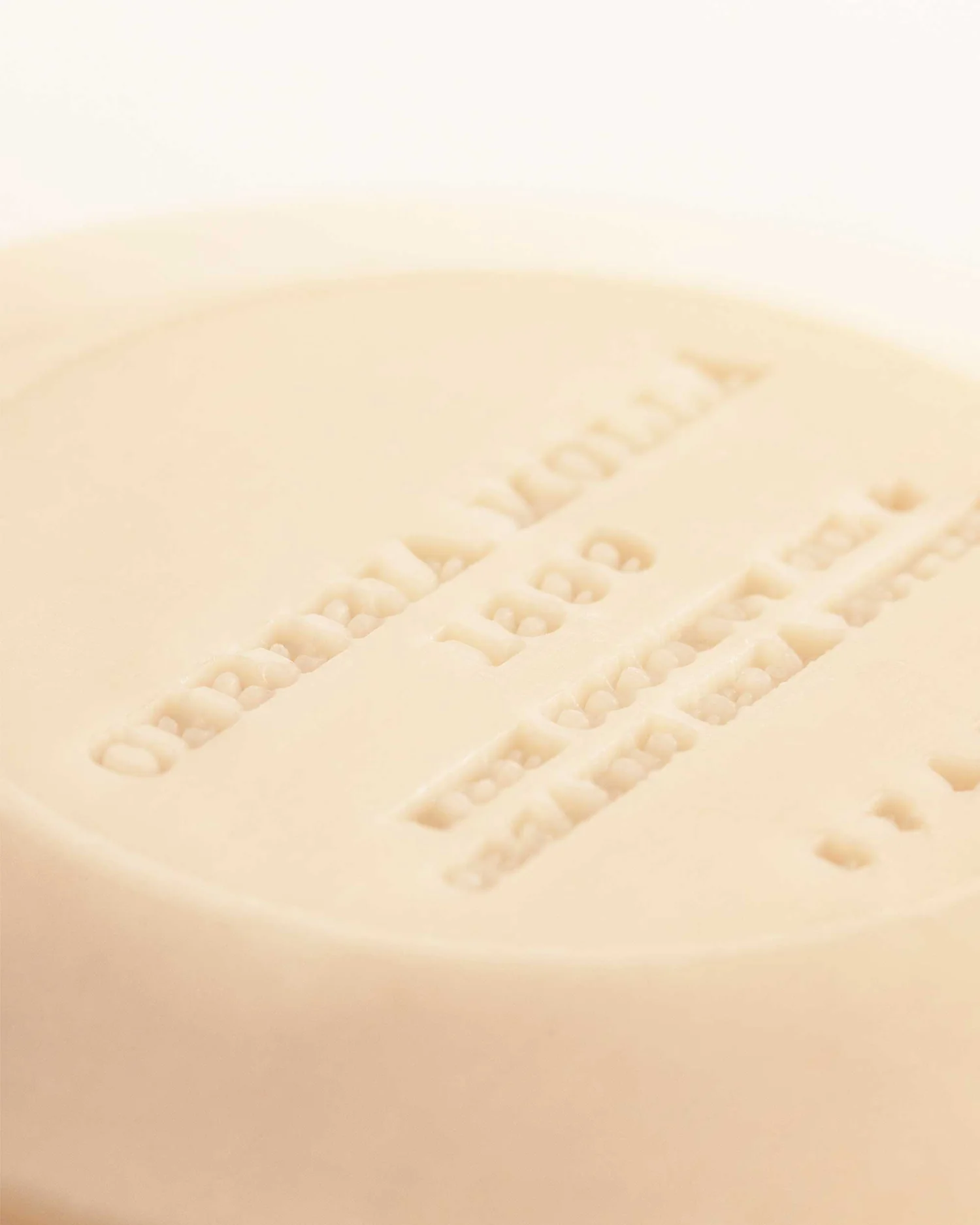 Cereria Mollá 1899 Bulgarian Rose & Oud Soap Bar 100 g