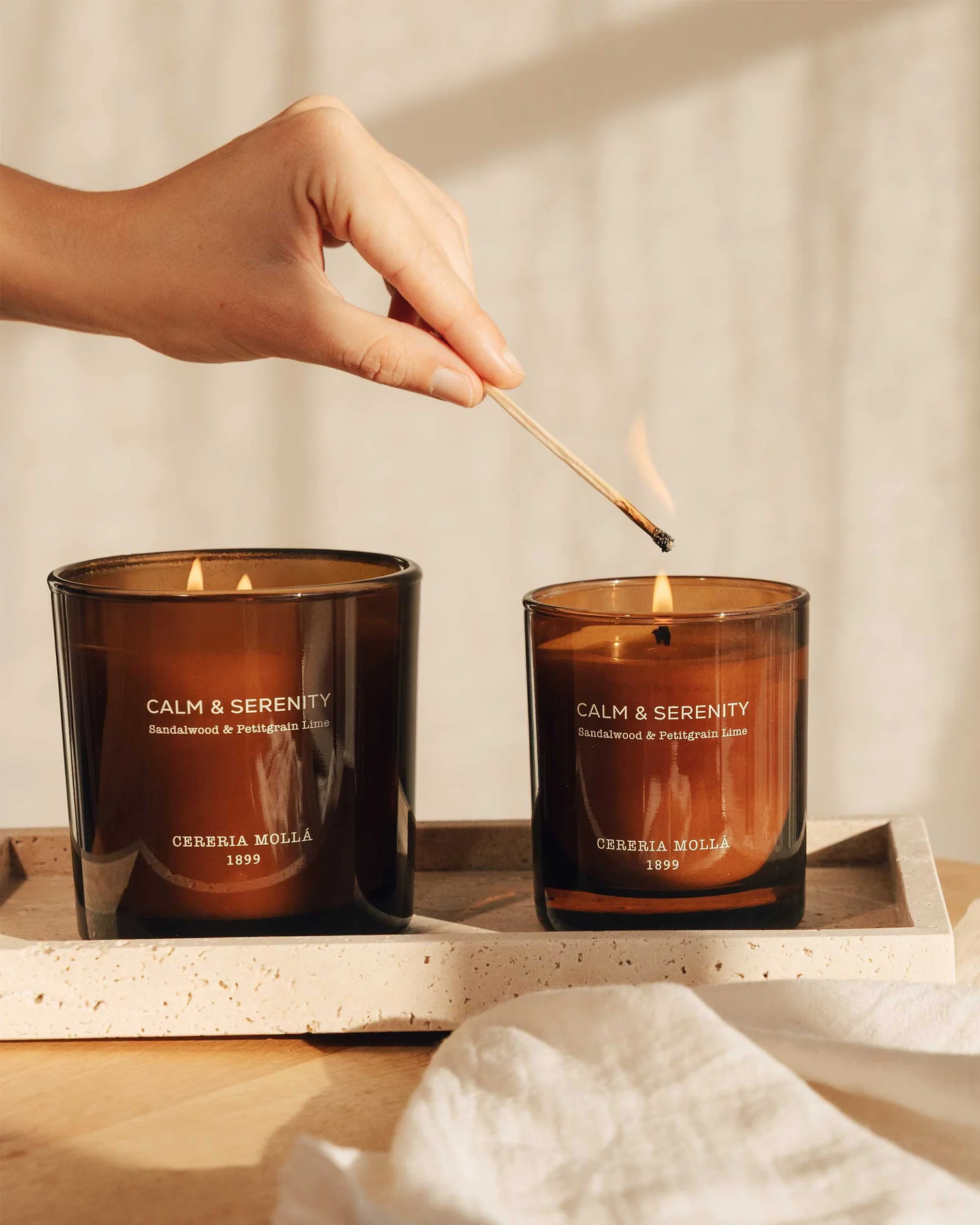 Cereria Mollá 1899 Sandalwood & Petitgrain Lime Calm & Serenity Scented Candle 370 g