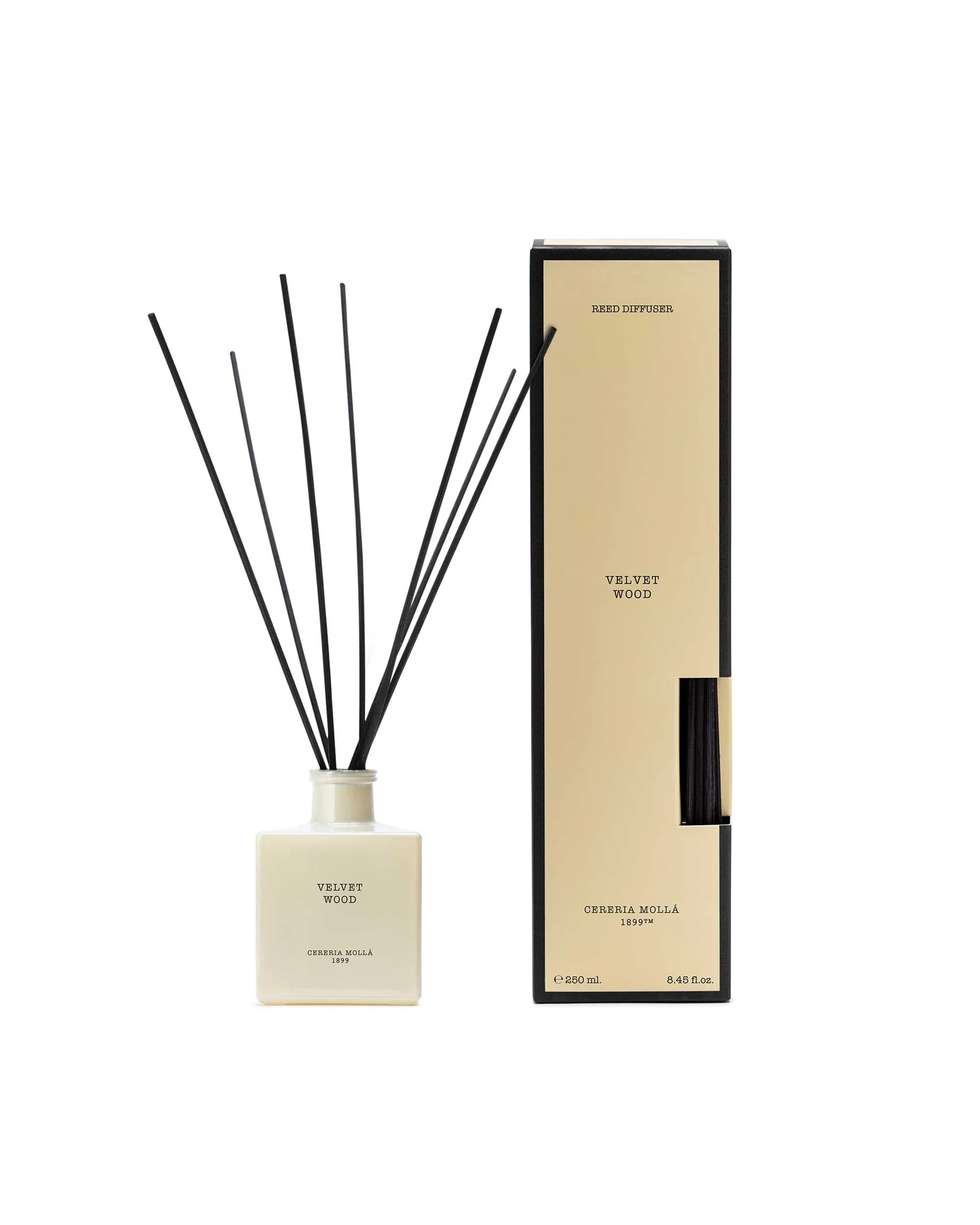 Cereria Mollá 1899 Velvet Wood Reed Diffuser 250 ml